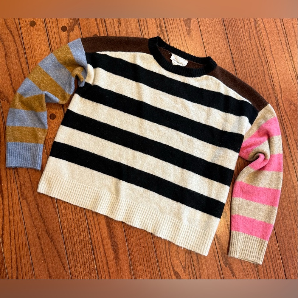 Anthropologie color block sweater- size small - Picture 3 of 11